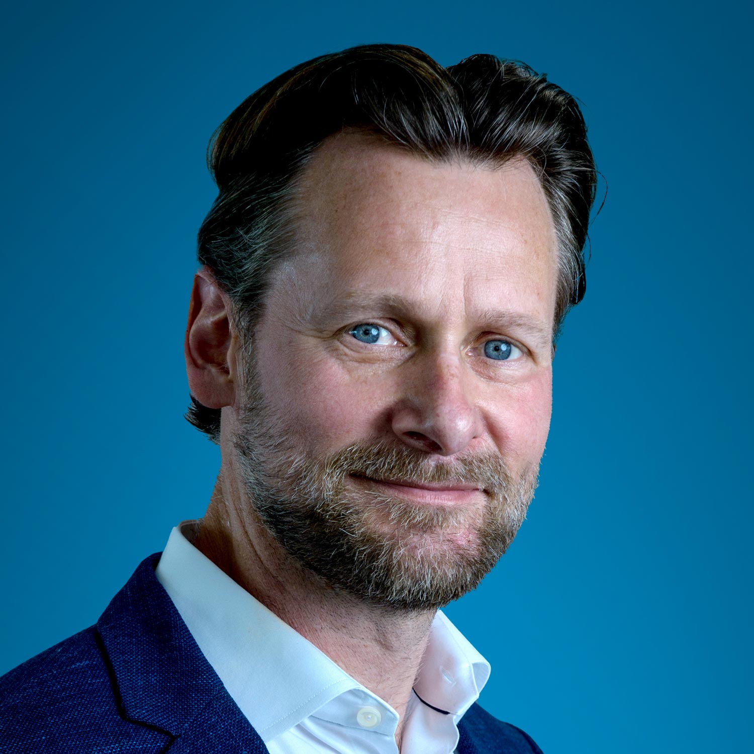 Portrait of Adam Philpott, Trellix Chief Revenue Officer