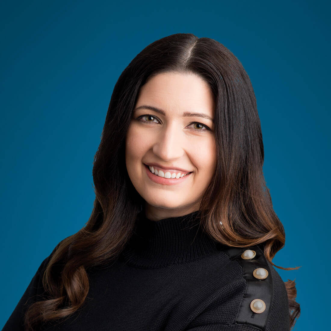 Portrait of Sara Aiello, Trellix VP of Communications